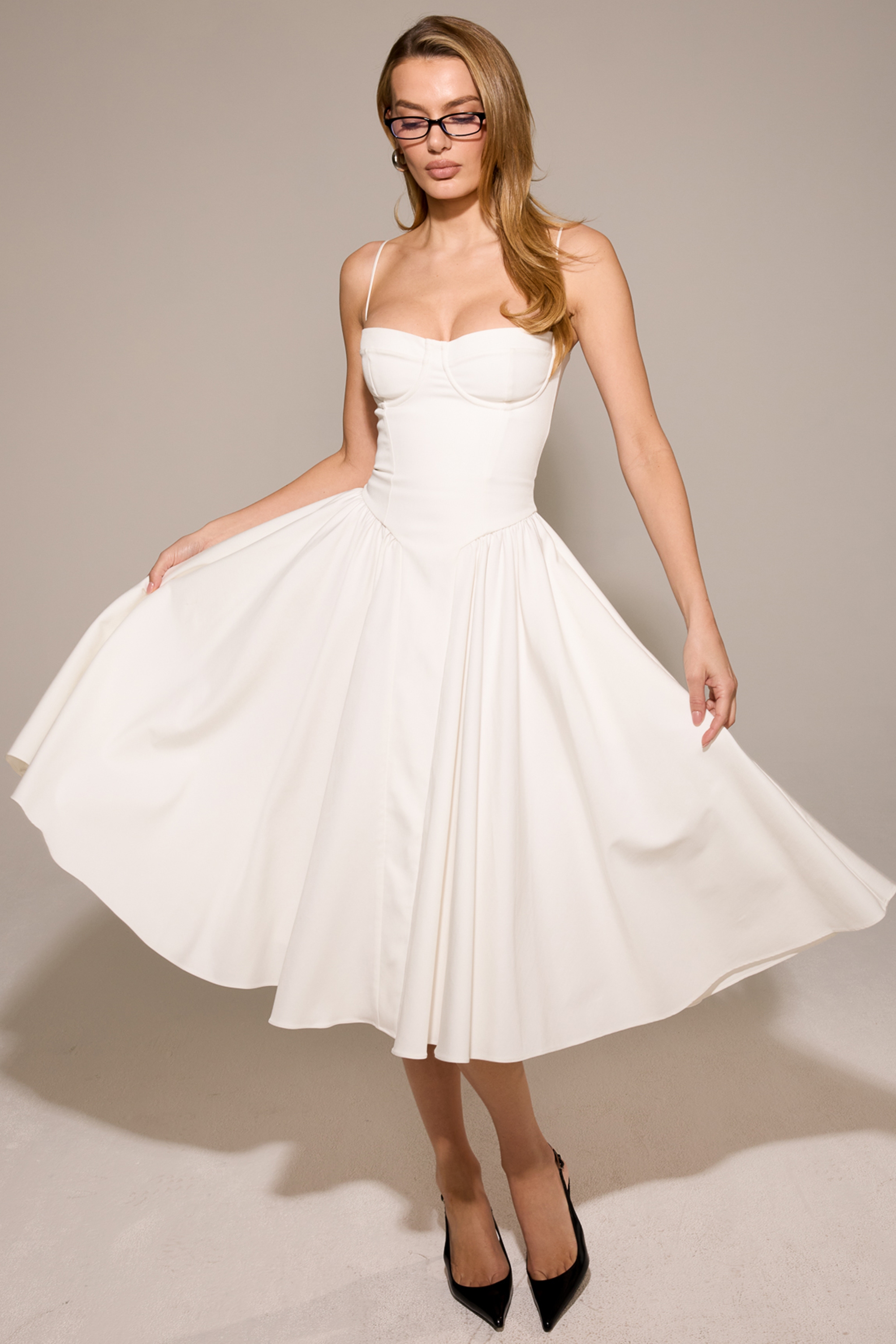 Samaria  White Corset Midi Dress — image 11