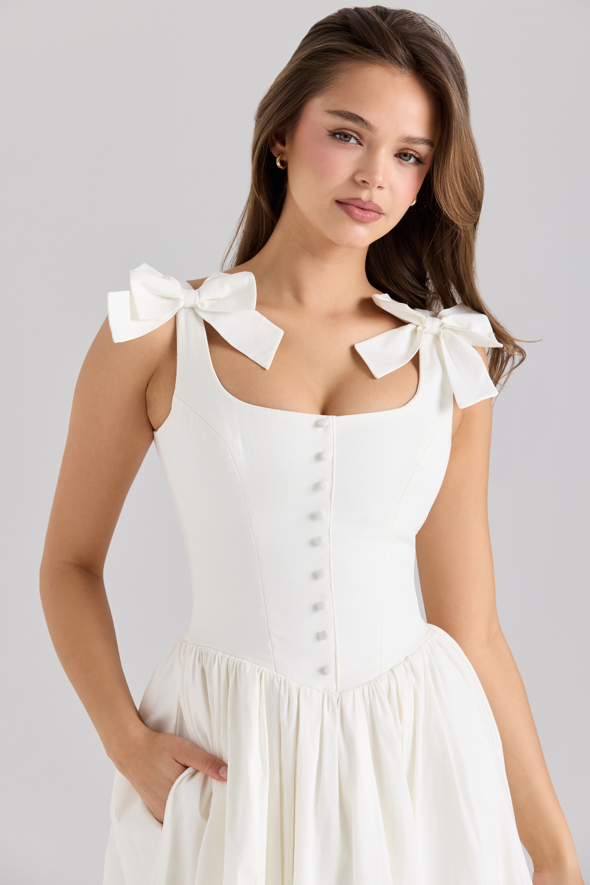 Lillia  White Stretch Cotton Bow Midi Dress — image 3