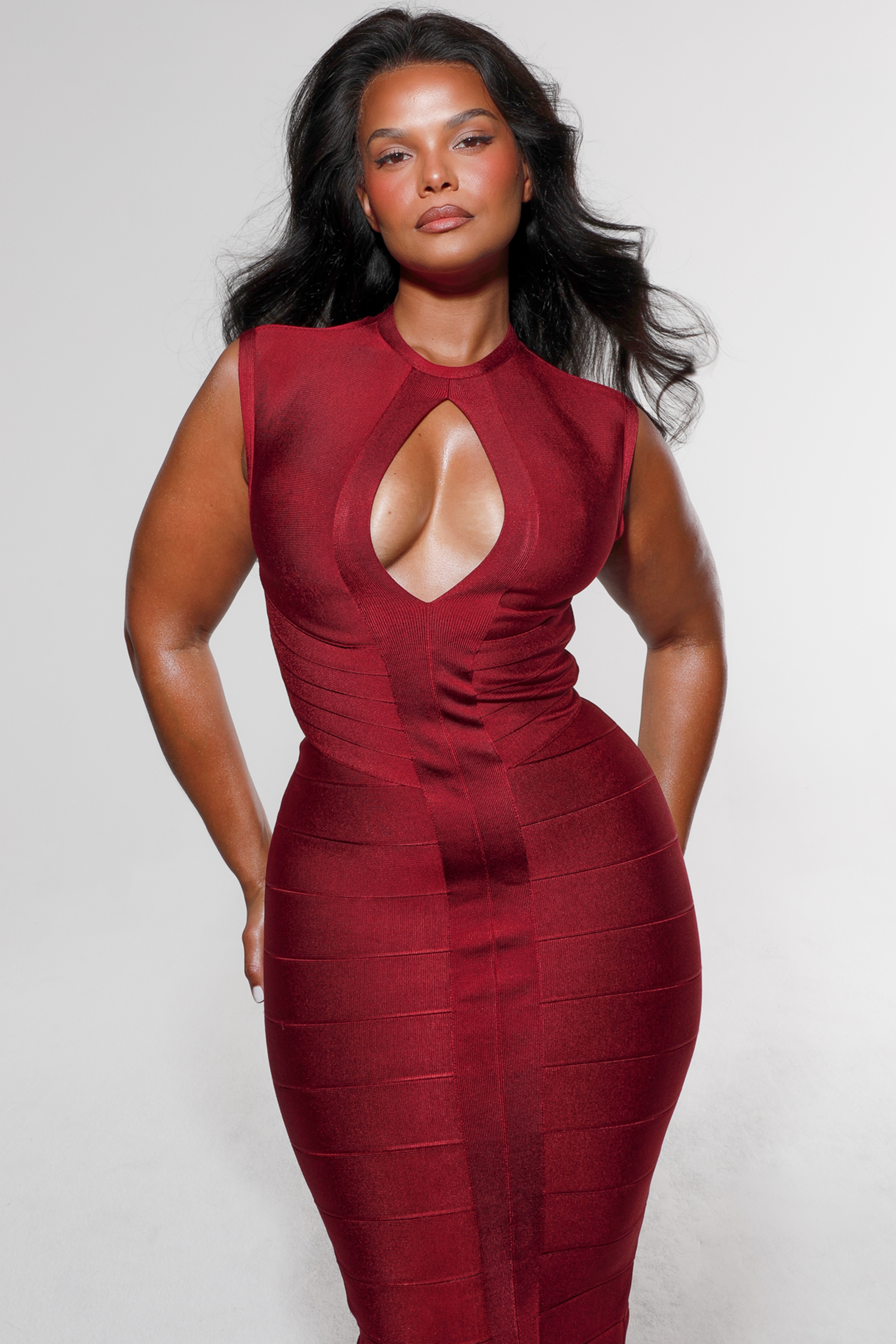 The Fatale  Ruby Bandage Midi Dress — image 9