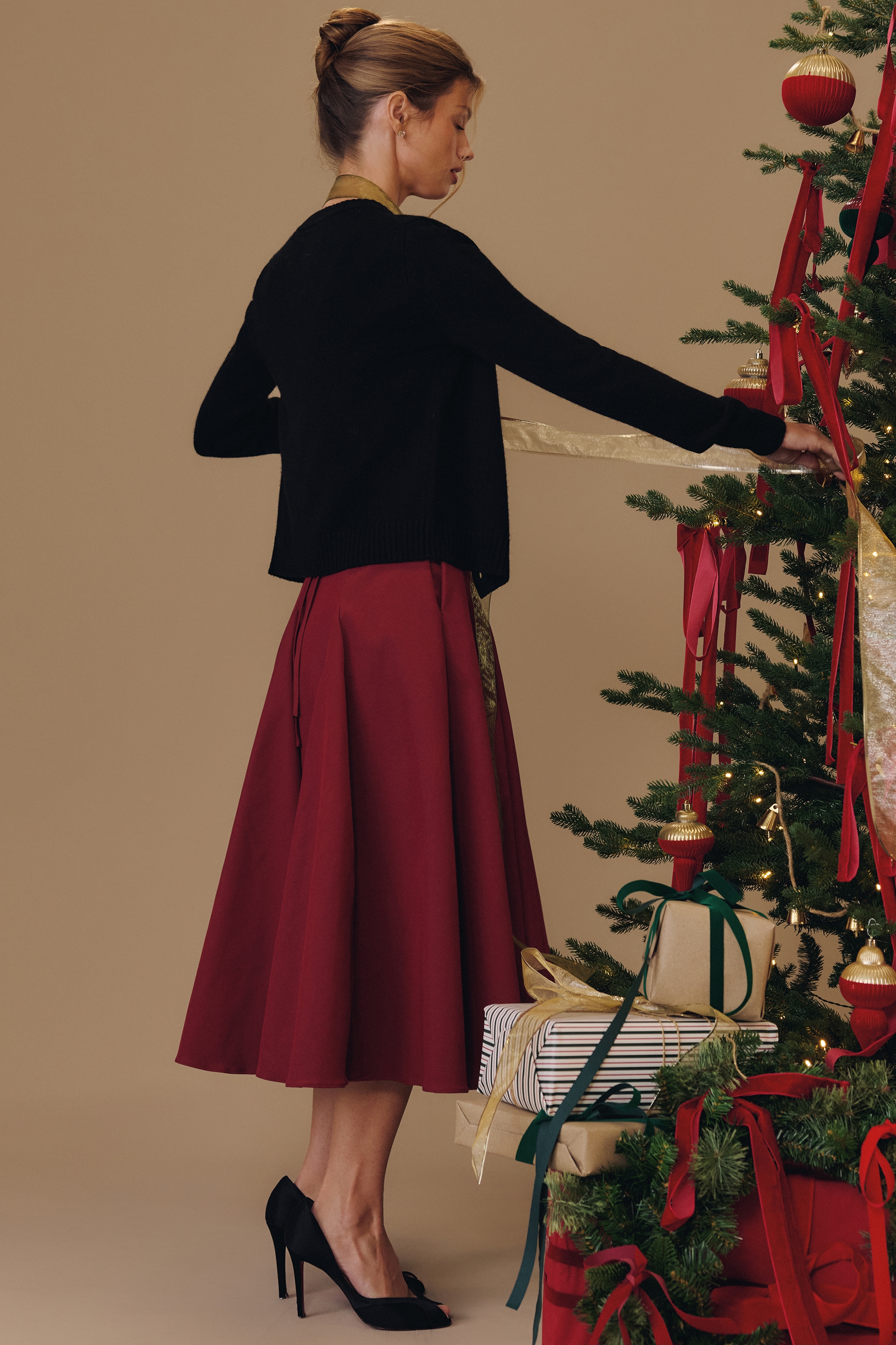 Signature  Black Cashmere + Merino Wool Cardigan — image 6