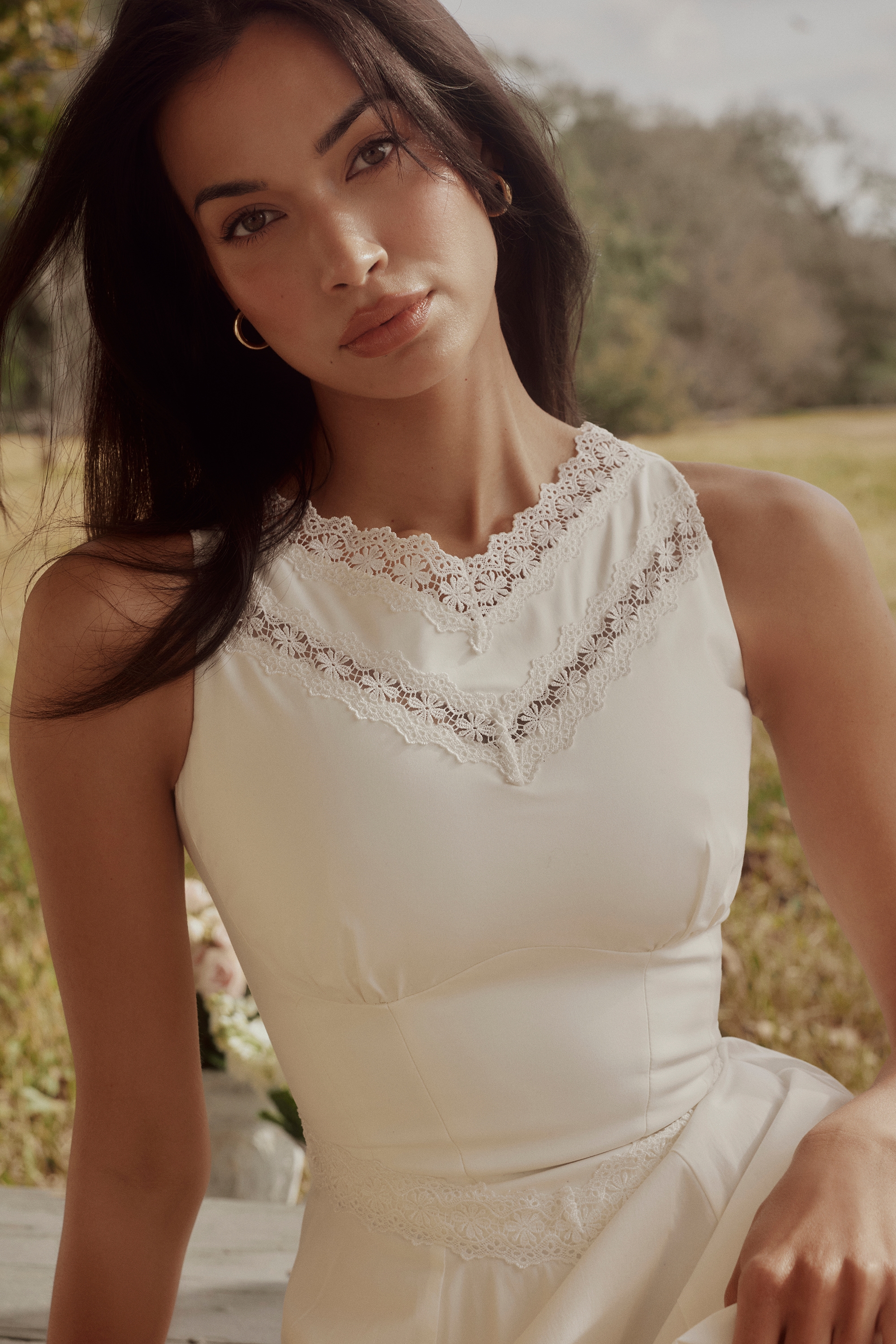 Scarlett  White Cotton Lace Trim Waist Cinch Midi Dress — image 3