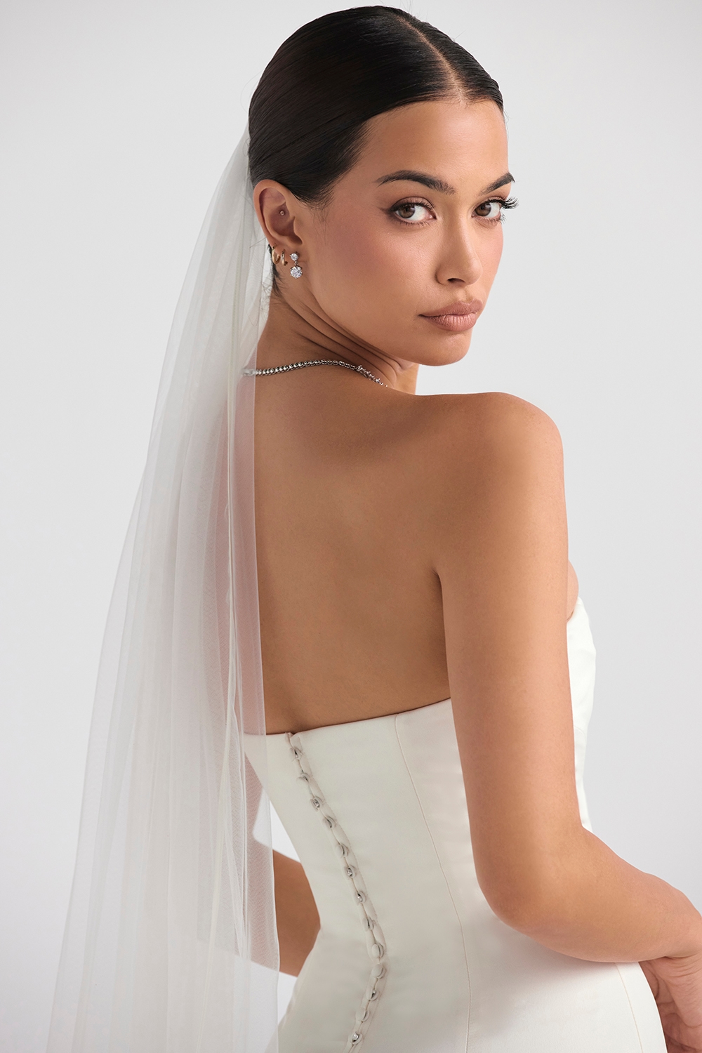Simone  White Soft Tulle Veil — image 9