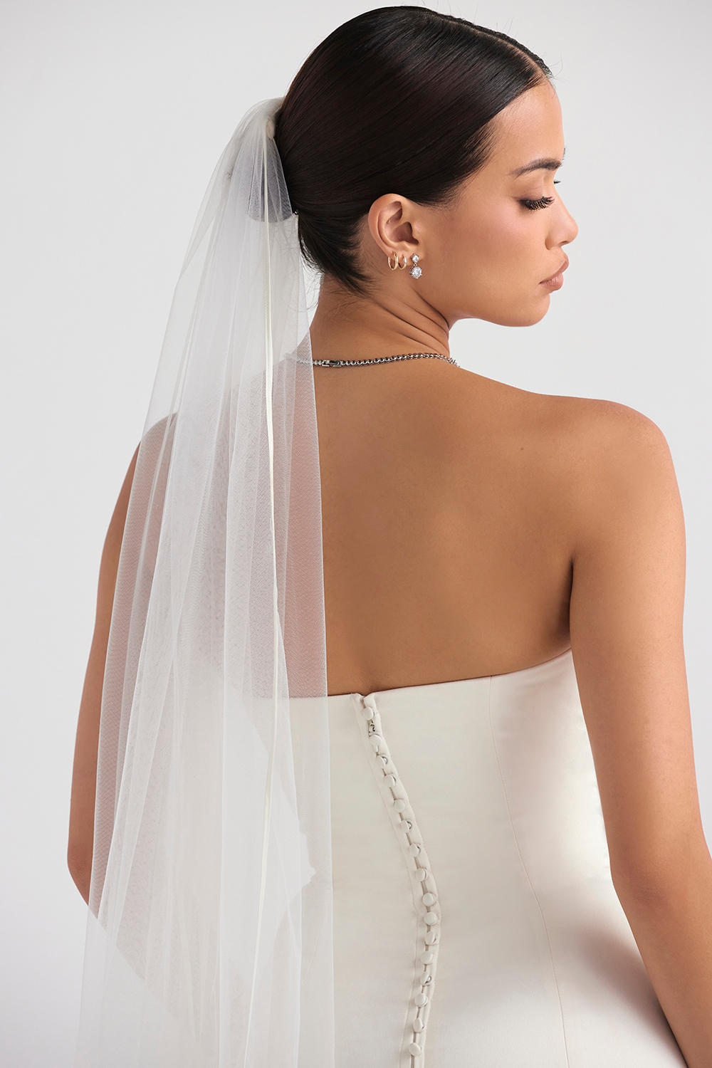 Simone  White Soft Tulle Veil — image 10