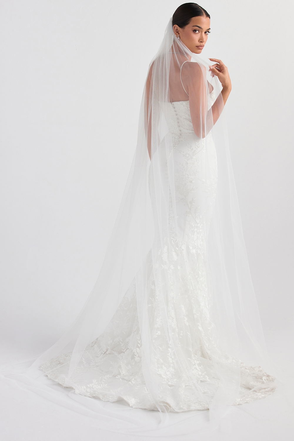 Leone  White Ultra Long Soft Tulle Veil — image 2
