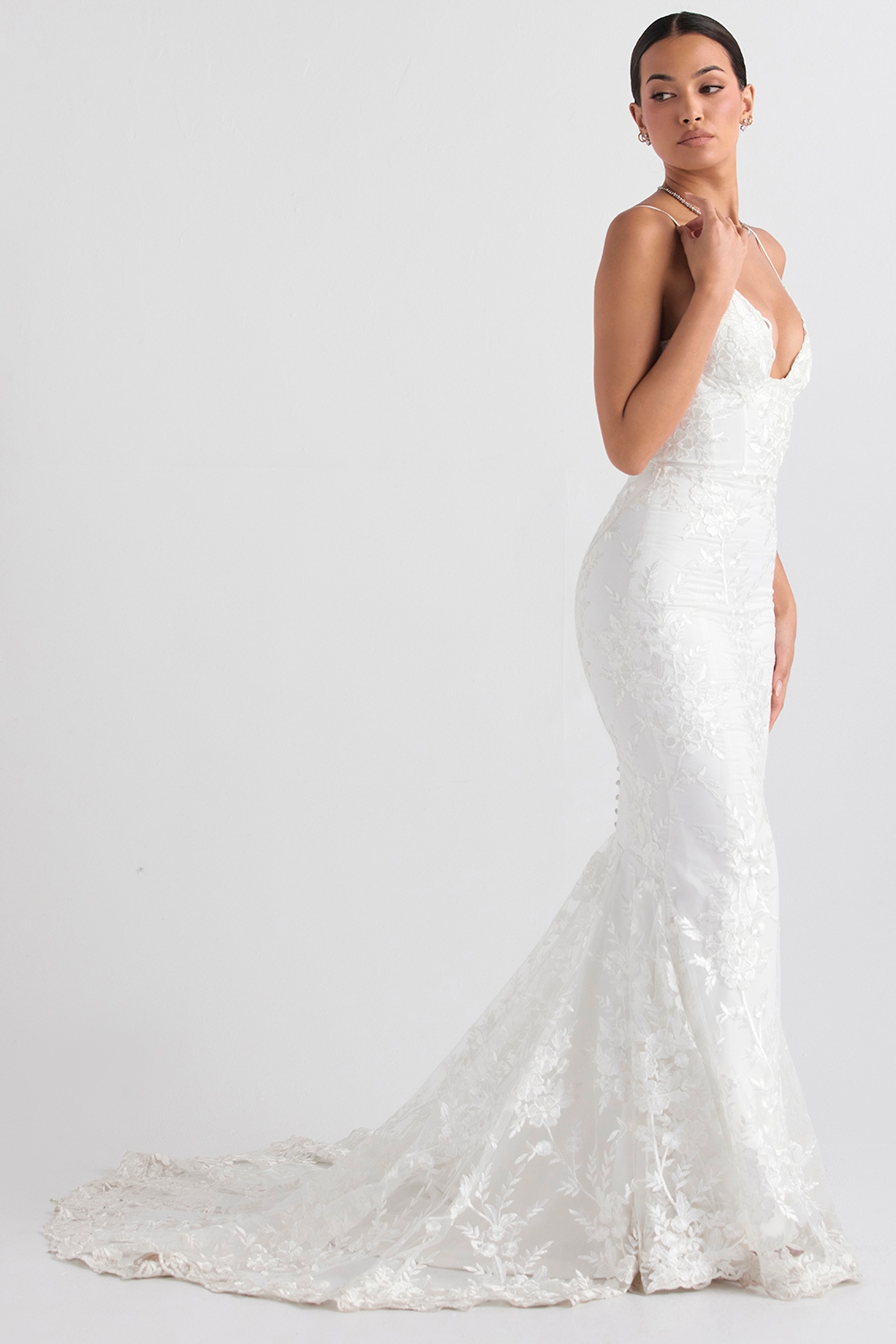 Solene  White Lace Bridal Gown — image 8