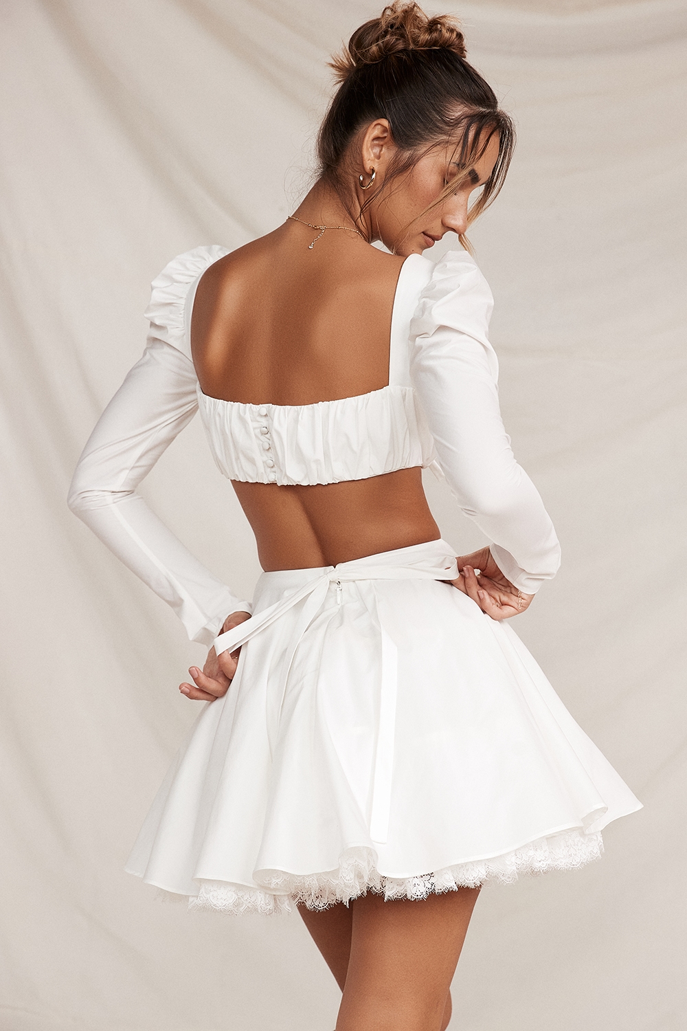 Nahla  White Bow Mini Skirt — image 11